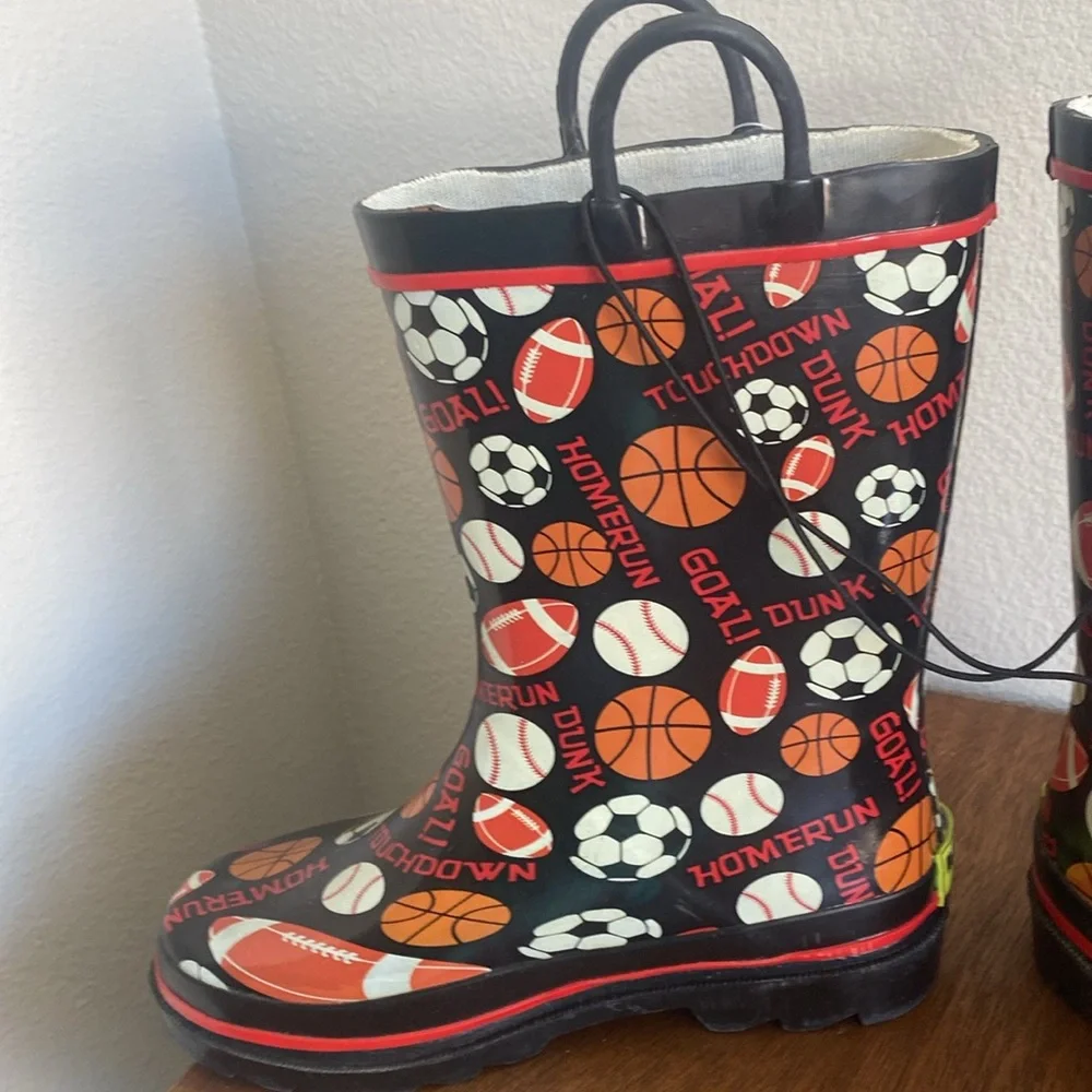 Western Chief Rain Boots NWT Multi Sport Football Soccer Kids Rain Size 1